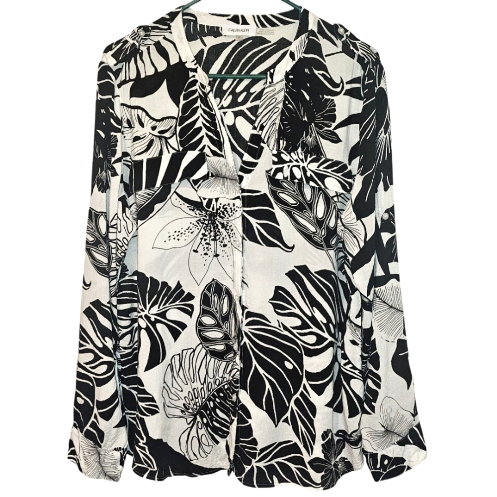Calvin Klein Black & White Leaf  Long-Sleeves V- Button Up Size Large